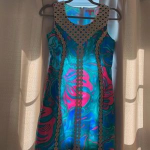 EUC Lilly's Lounge Macfarlane Shift Dress